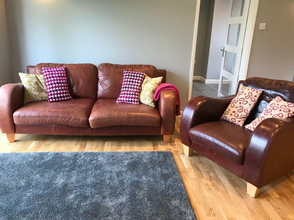 Hunters Lodge Exeter, Free Parking, Country Views, Great Wi-Fi, Large Garden Poltimore Exterior foto